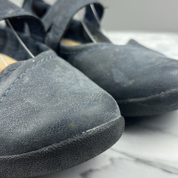 CLOUD EASE EARTH SPIRIT size 8 - Picture 2 of 8